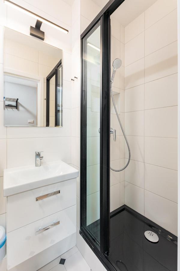 Pulawska 54/56 By Homeprime Apartment